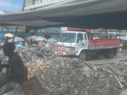 Article : Port-au-Prince : une belle longueur d’avance pour les fatras et autres détritus !